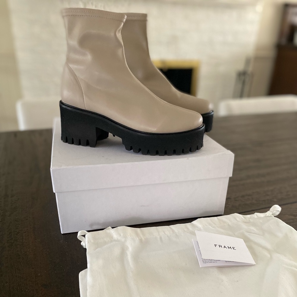 Frame Denim Beige Leather Platform Ankle Boots with Black Lug Sole